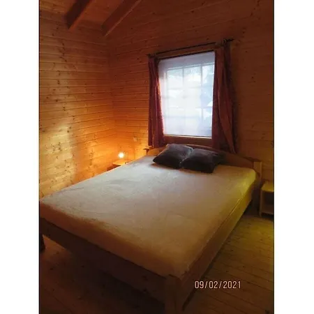 With 2 Bedrooms Rieden